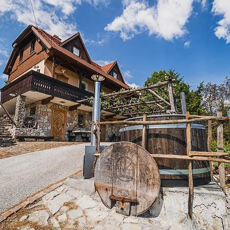 Authentic Countryside Villa With Hot Tub Veliki Kamen Kültér fotó